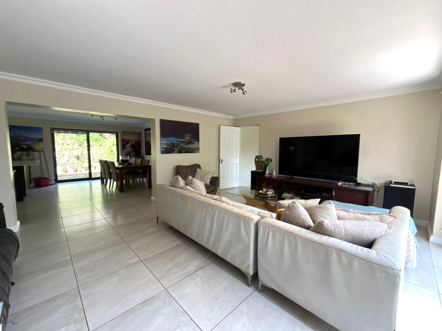 5 Bedroom Property for Sale in Knysna Heights Western Cape